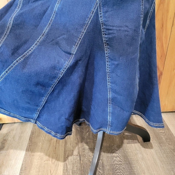 Tala Women's Blue Denim Jeans - Picture 5 of 15